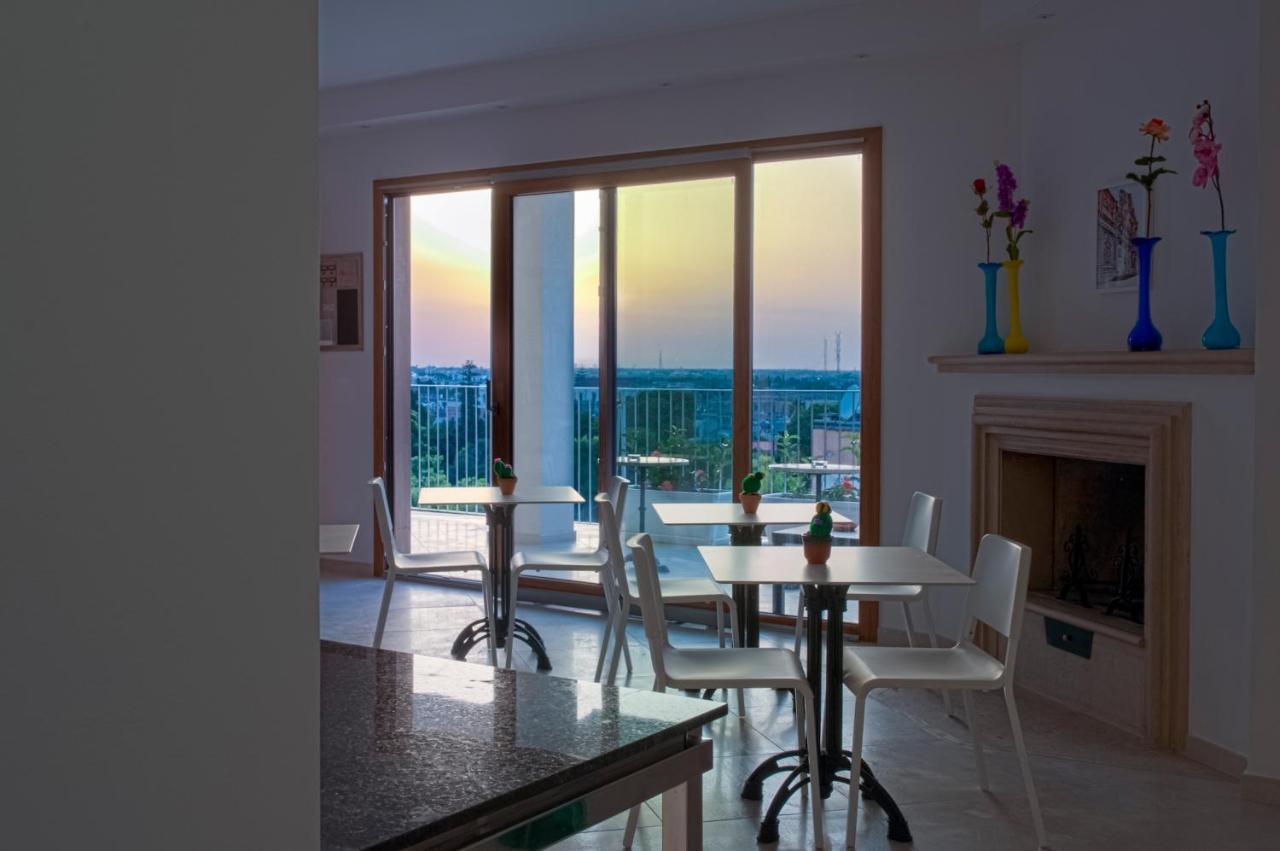 Ultimo Piano B&B Lecce Exteriör bild