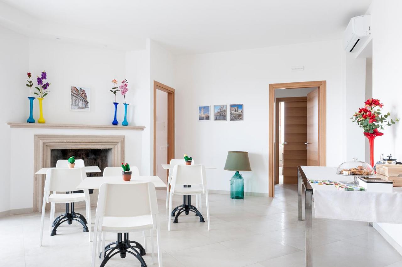 Ultimo Piano B&B Lecce Exteriör bild
